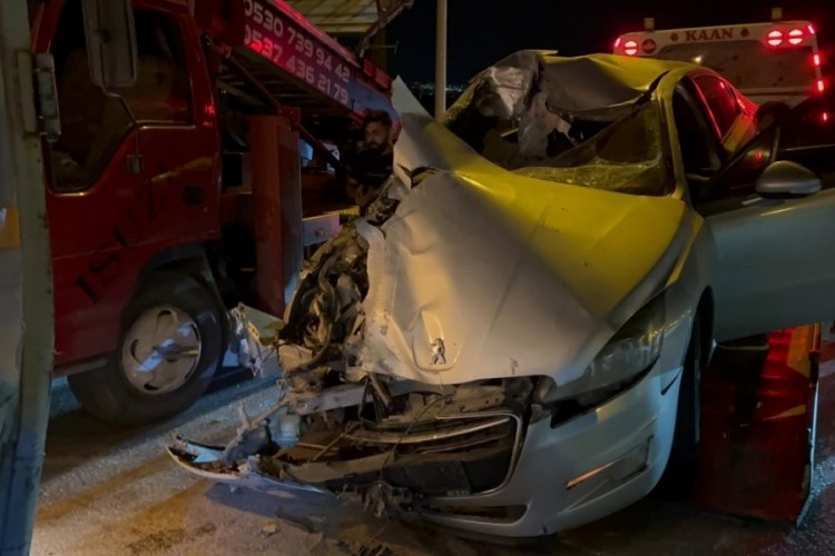 Bursa Otobanı Görükle Mevkiinde Trafik Kazası: 2 Yaralı