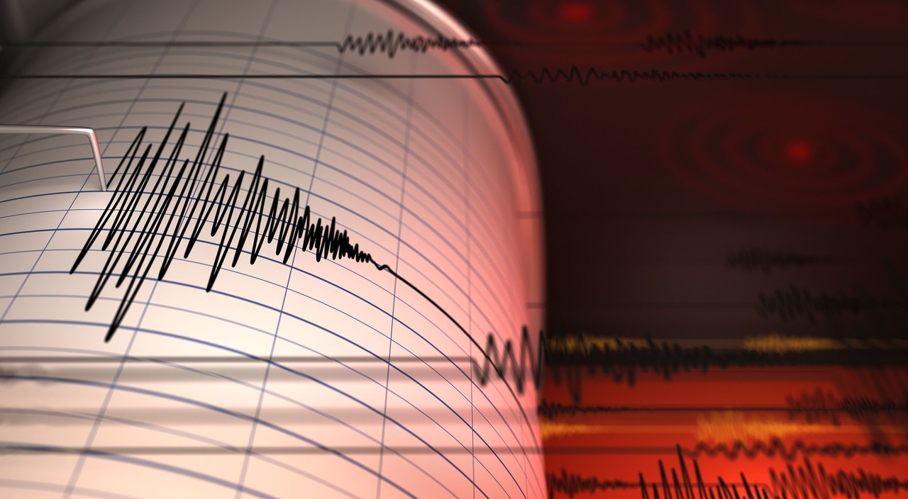 Balıkesir’de 6,1 büyüklüğünde deprem