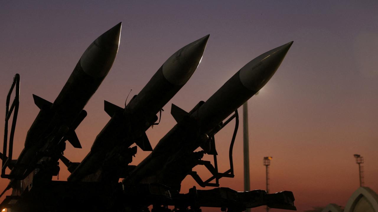 İran Devrim Muhafızları: Lübnan’a yönelik saldırılar derhal durdurulmazsa karşılık vereceğiz